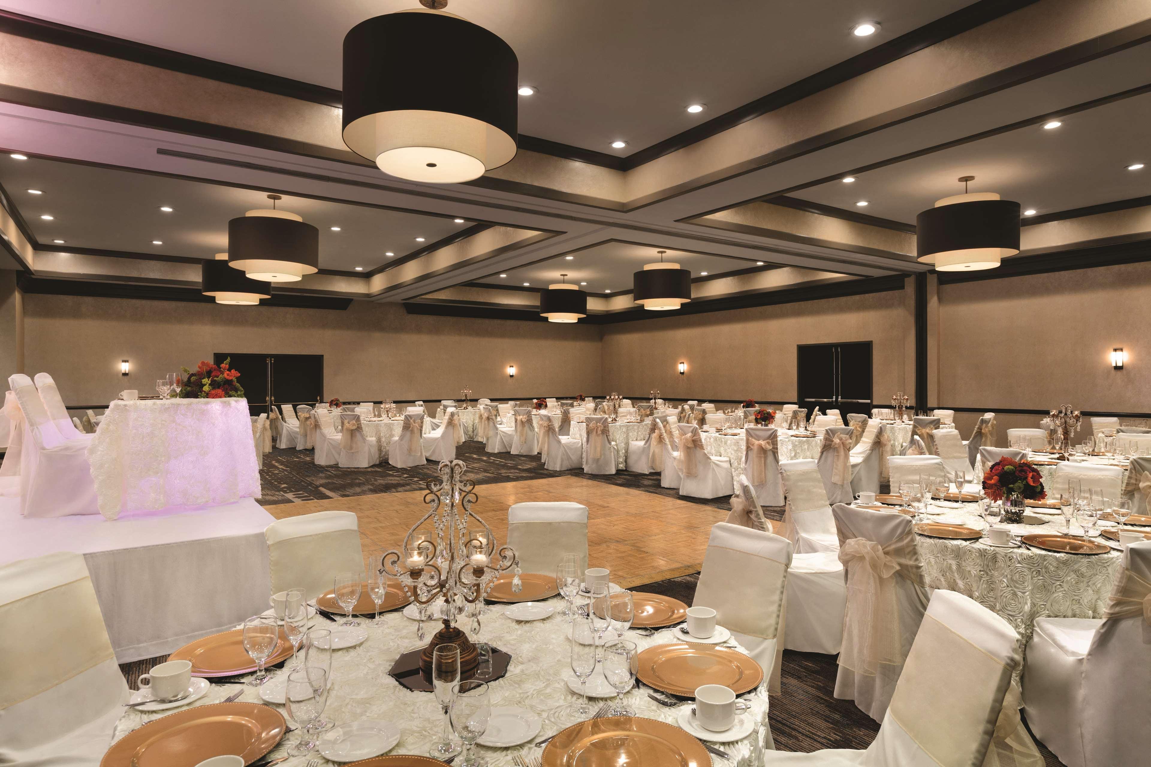 Doubletree By Hilton San Bernardino Hotel Eksteriør billede
